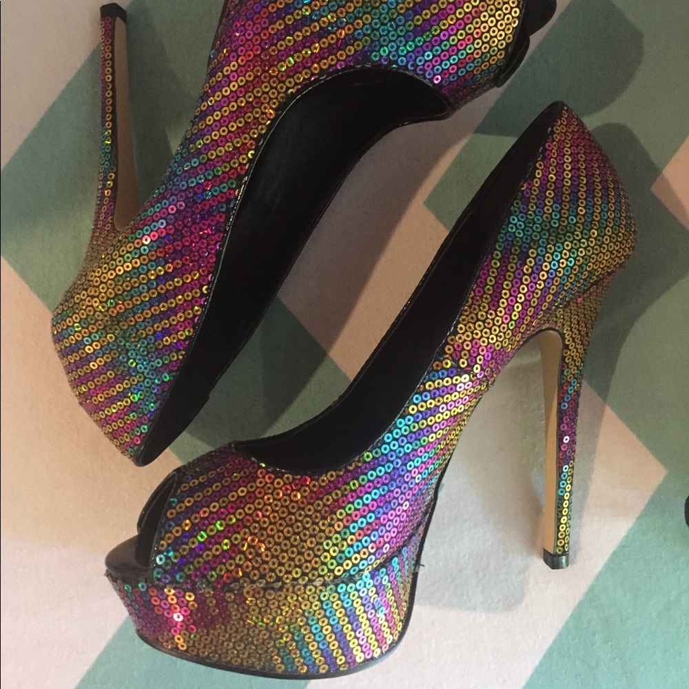 NIB Aldo Lazcano Rainbow Sequin Platform Heels